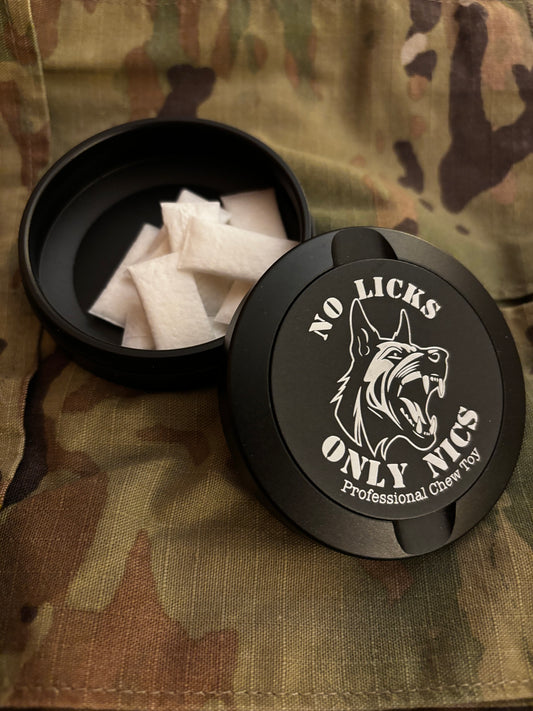 No Licks Only Nics Z-Can